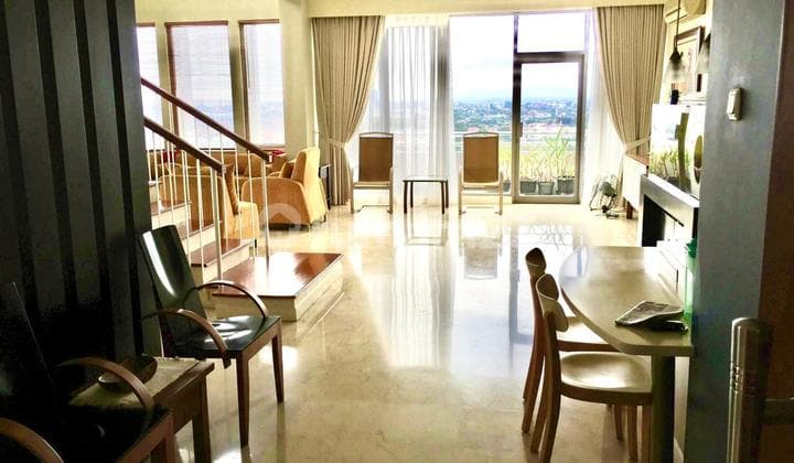 Luxury Condo For Rent - City View & Semi Furnished