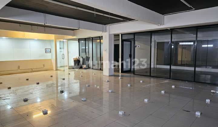 DISEWA RUKO GANDENG BAGUS & STRATEGIS DI KEBON JERUK JAKARTA BARAT