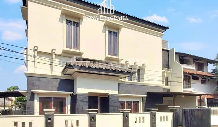 Rumah Modern Siap Huni Dalam Komplek One Gate di Cipete