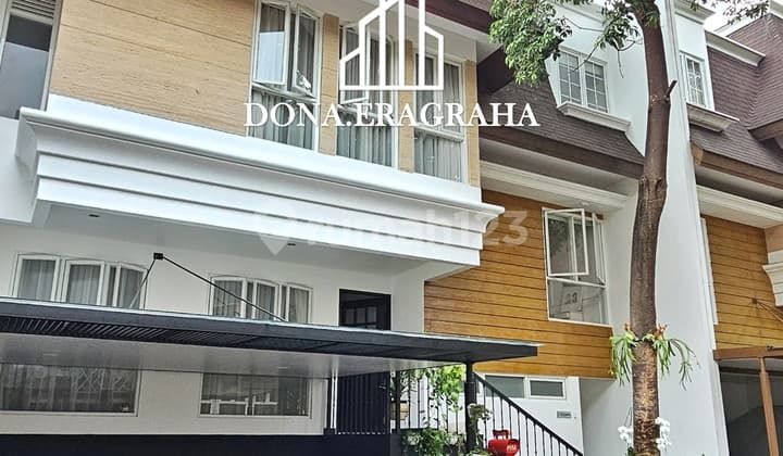Rumah Cantik Dalam Cluster Taman Pesona Jati Padang, Jaksel