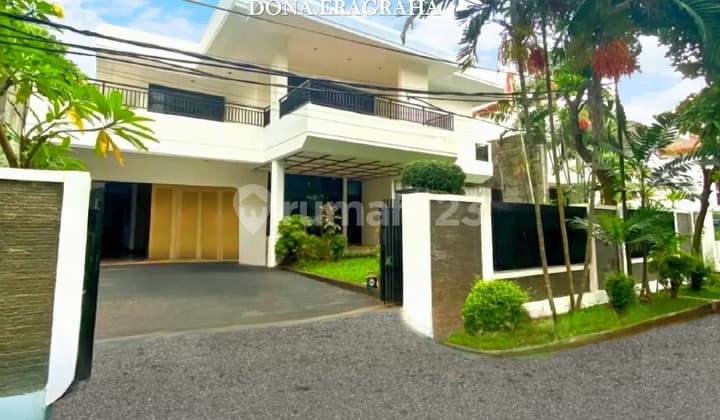 Well-Maintained Grand House in a Complex in Mega Kuningan