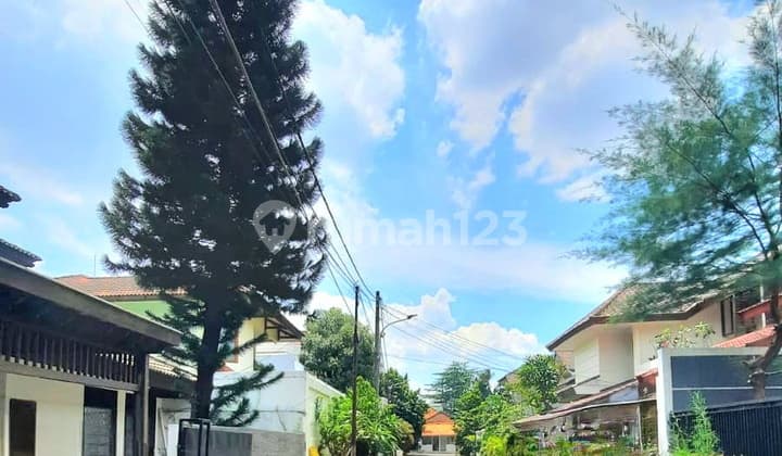 Rumah Terawat Dalam Cluster Strategis 5 Menit Ke Mrt Haji Nawi