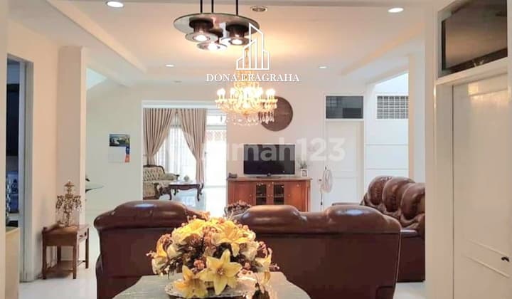 Jarang Ada Rumah Terawat Apik Furnished Bisa Jalan Kaki Ke Pim