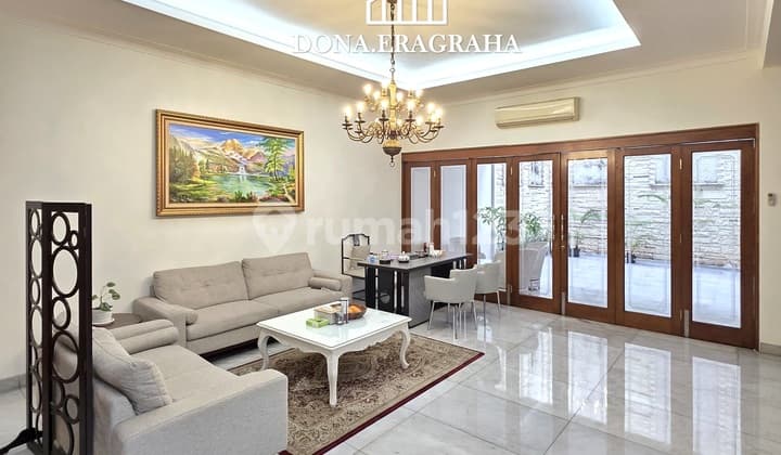 Hidden Gem Beautiful House Ready to Occupy in a Quiet Neighborhood with Wide Roads