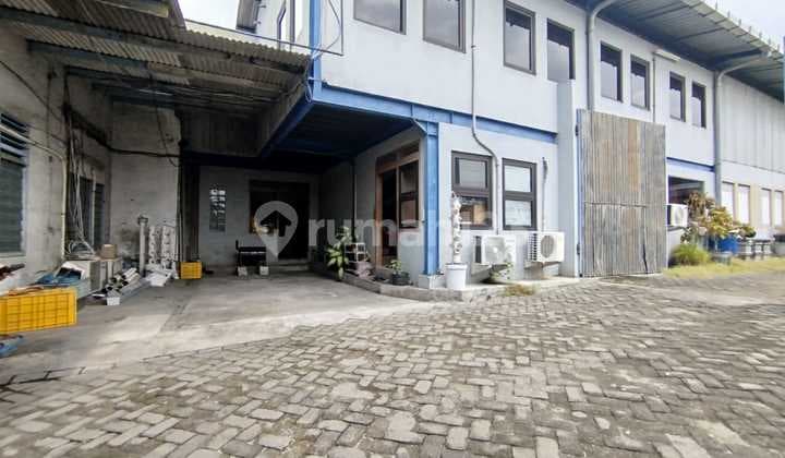 Gudang Nol Jalan Mastrip Kebraon