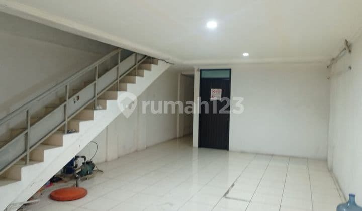 Sewa / jual ruko tembus siap pake
