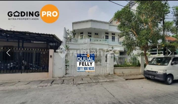 For Sale: 2-story house, Mangga Besar, strategic location.