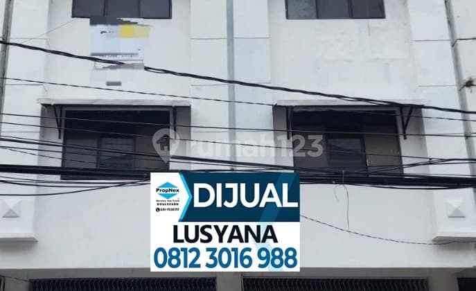 2 Ruko Jejer jl Karet Bongka