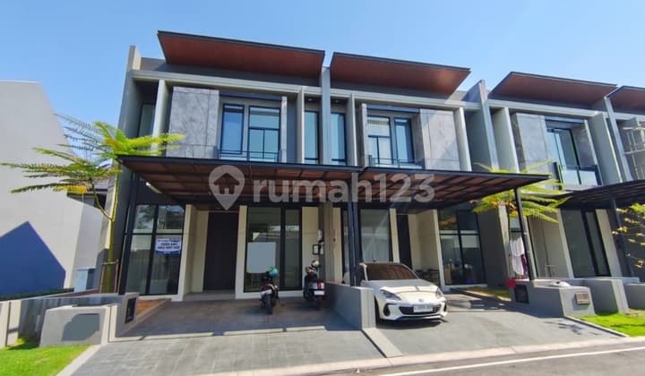 Baru Gress District 9 Citraland Depan