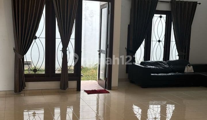 2 Lantai Rumah Wisata Bukit Mas - TERMURAH
