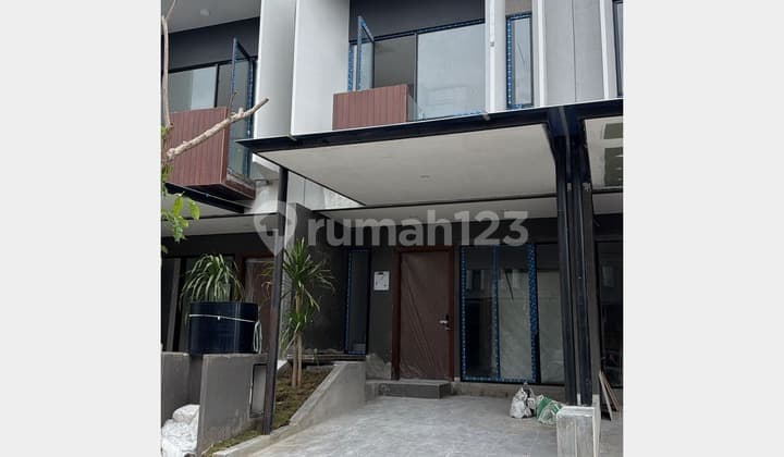 Rumah Northwest Hill Citraland Baru Greesss Minimalis di Surabaya Barat