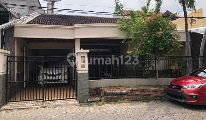 Row Jalan 3 Mobil Rumah Lebak Indah, Surabaya Timur