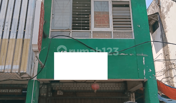 Strategis Ruko Kembang Jepun di Suraya Utara