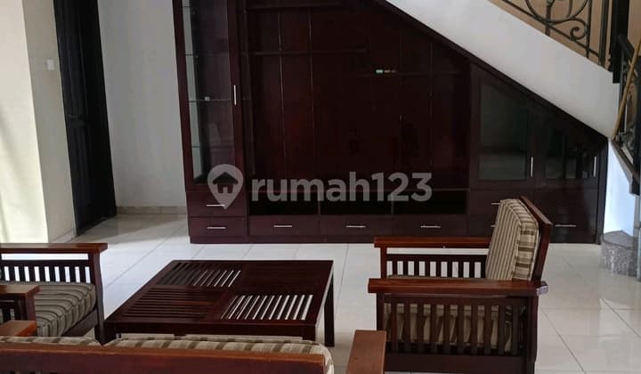 Disewakan Rumah Fully Furnished Wisata Bukit Mas I