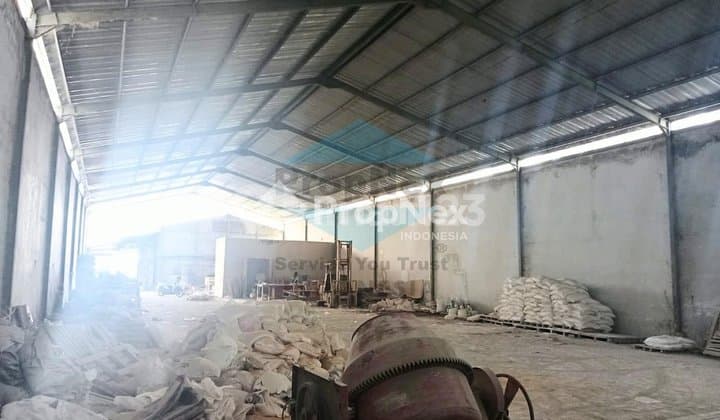Gudang Siap Pakai Raya Hulaan Menganti