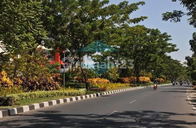 Tanah Raya Merr Surabaya Timur