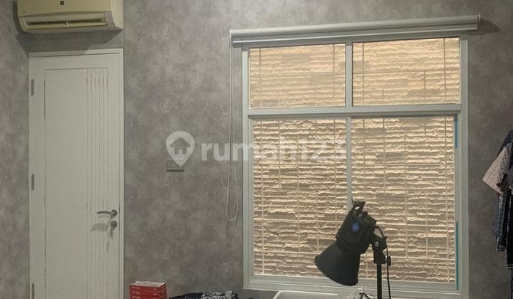 Sell Cheap Minimalist 3-Story House in New Kosambi