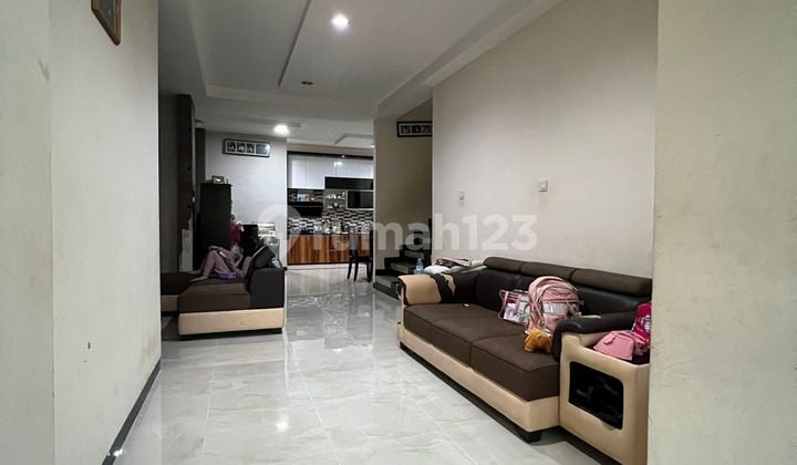 Mutiara Palem Rumah Bagus Fullfurnish Dijual Murah