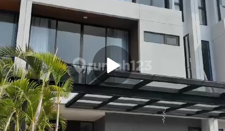 Jual Rumah Pantai Mutiara Pluit 3 Lantai Exclusive