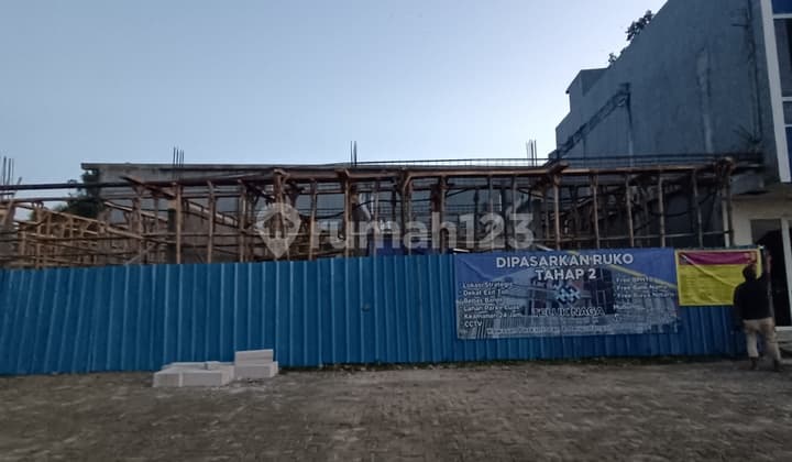 Ruko Strategis Di Teluk Naga Tangerang Dijual Segera