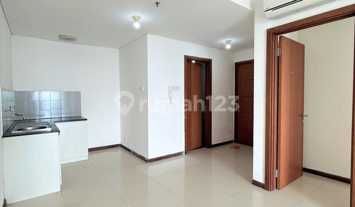 Condominium Green Bay Pluit 2 BR Unfurnished View Laut Lepas Boss