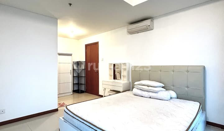 Condominium Green Bay Pluit 2 BR Furnished Simple Minimalis Rapi