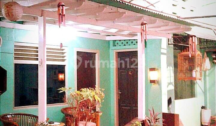 Rumah Hitung Tanah Bonus Kos2an di Sinabung Kebayoran Baru JakSel