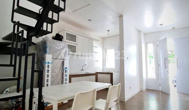 3-Story House for the Young at Heart, Billymoon Pondok Kelapa East Jakarta