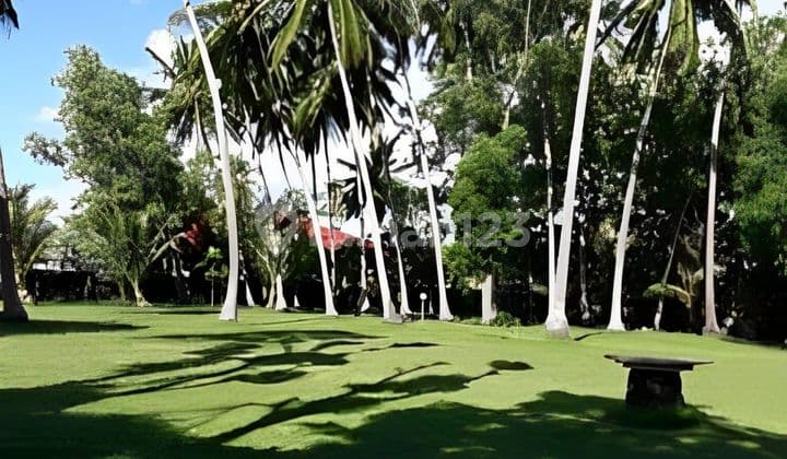 Villa Anyer di Pinggir Pantai Cocok untuk Venue Pernikahan