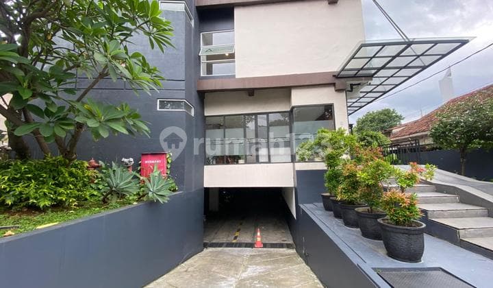 Dijual Hotel Aktif di Tengah Kota , Matraman Jakarta Timur