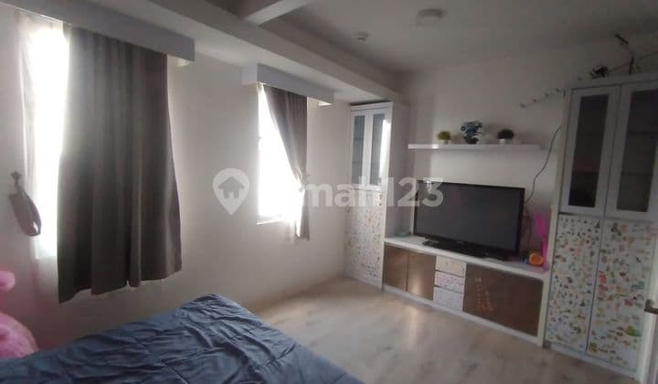 Jual Apartemen 2 Kamar Tidur Bassura City Sudah Renovasi Furnished, SHM