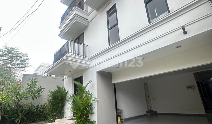 Rumah Mewah Area Premium Kebayoran Baru (Near Ccbd) For Lease