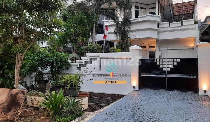 Rumah Dijual di Kawasan Elit Pondok Indah Jakarta Selatan