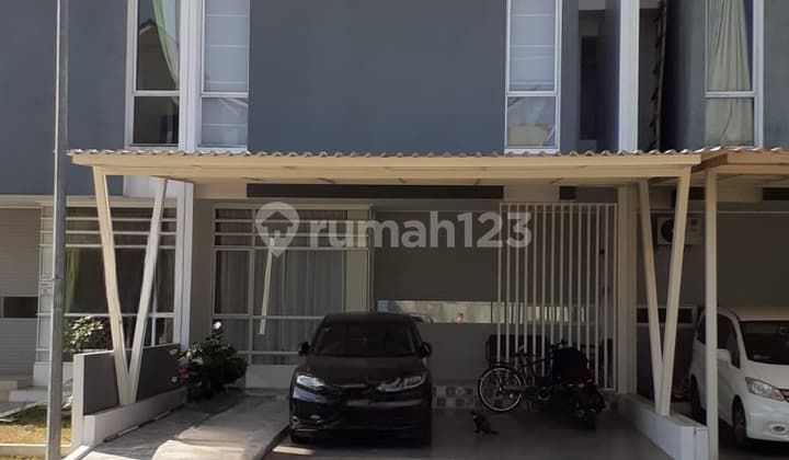Rumah Bagus Rapi dan Baru Selesai Renovasi di Discovery Bintaro