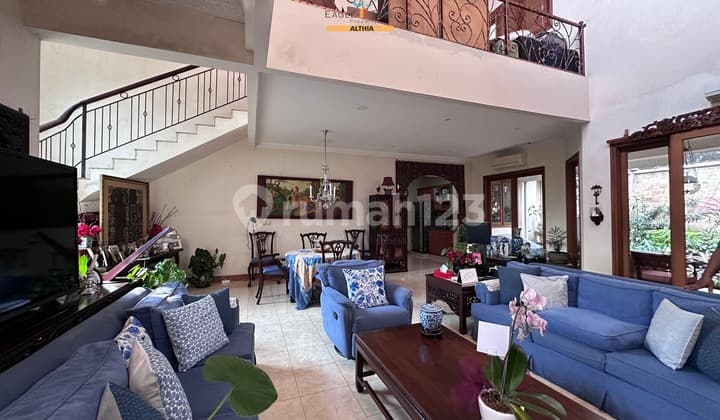 Rumah Hook Luas 2 Lantai Kokoh Di Pesanggrahan Jakarta Selatan