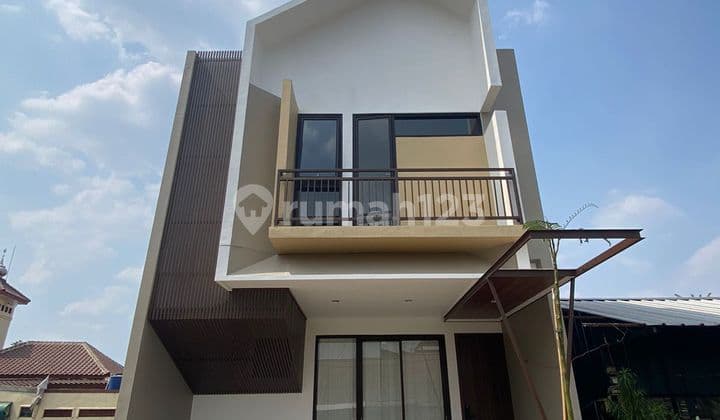 Rumah Kekinian Di Cilangkap Jakarta Timur 2 Lantai