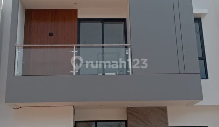 Rumah Cluster Baru 5 Menit ke LRT Jatibening Bekasi