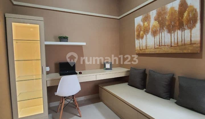 Rumah mewah harga murah dekat aeon mall bsd 2 Lantai SHM