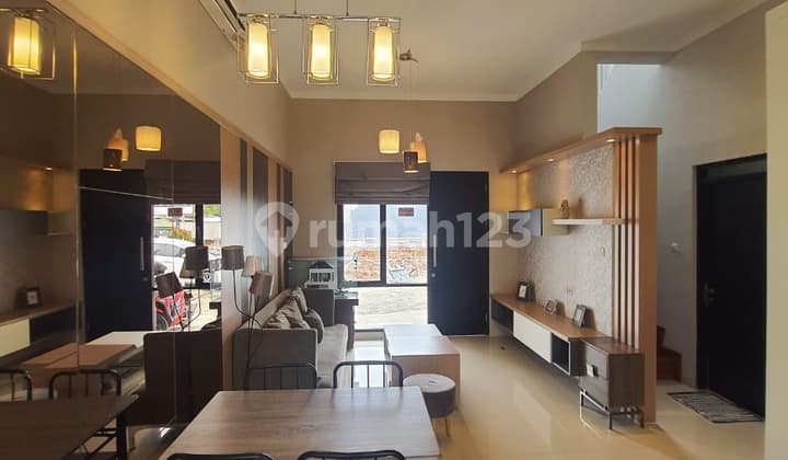 Rumah Modern Dekat ITC BSD