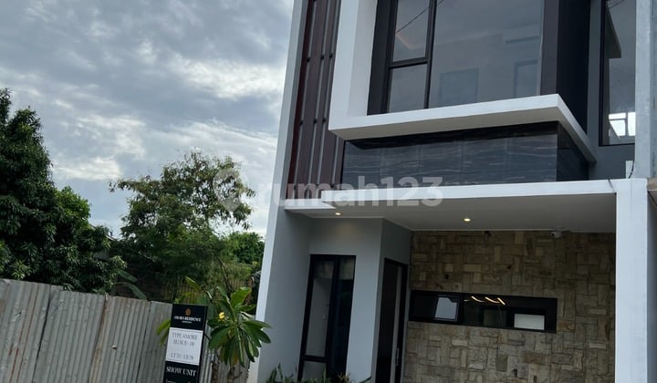 Rumah 2 Lantai Strategis Di Sawangan