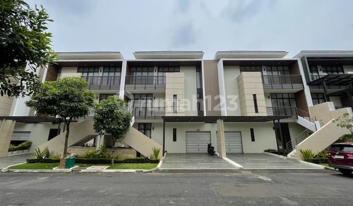 Morizen Summarecon Bekasi. 10x17 (3 Lt). Termurah. Jarang Ada!