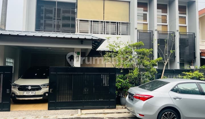 Rumah Cantik Semifurnished Di Taman Cimanggu Dekat Stasiun