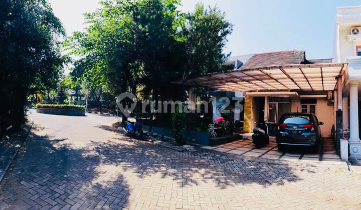 Rumah Hook Semi Furnished Sudah Renovasi Di Cluster Di BCC