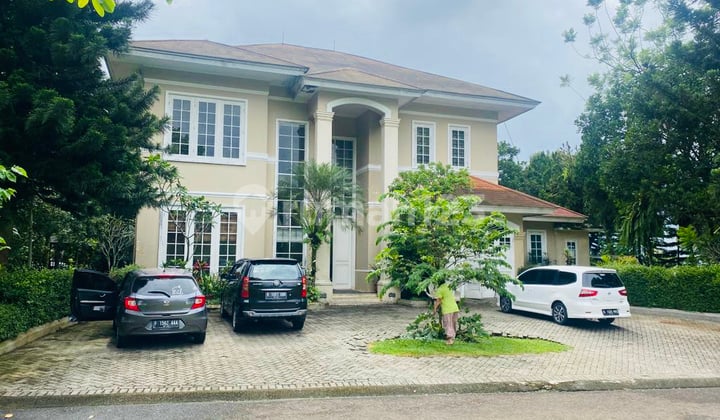 Rumah Furnished Kolam Renang View Gunung Di Cluster Di Rancamaya