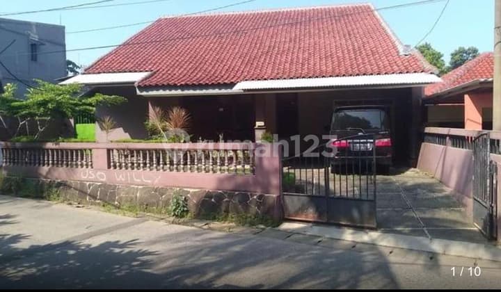 Rumah di Jalan Pangeran Sogiri Tanah Baru Dekat Tol ( Komersil )