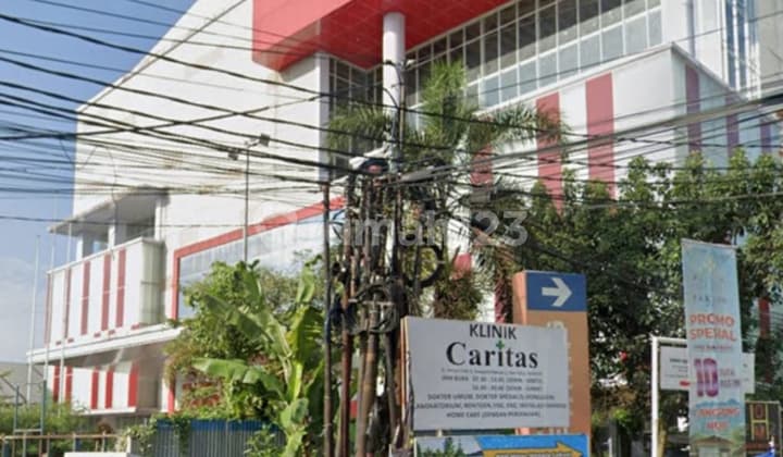 Bangunan Komersil Mall Transmart Cocok Buat Rumah Sakit