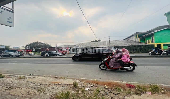 Ruko dan Kontrakan 4 Units di Lokasi Komersil Raya Parung
