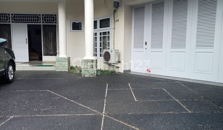 Rumah Asri Semi Furnished Bagus Dalam Cluster Di Bogor Tengah
