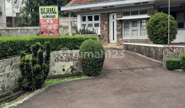 Rumah Heritage Di Tengah Kota Bogor Model Kolonial Belanda