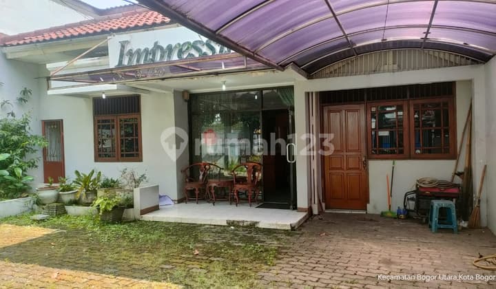 Rumah di Lokasi Komersil Bangbarung Raya Bogor Utara
